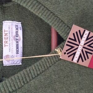 Nwt Trent Virgin Lambs Wool Green V-Neck Sweater Kids 8-10 Fall Classic